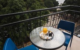 Chrielka Hotel